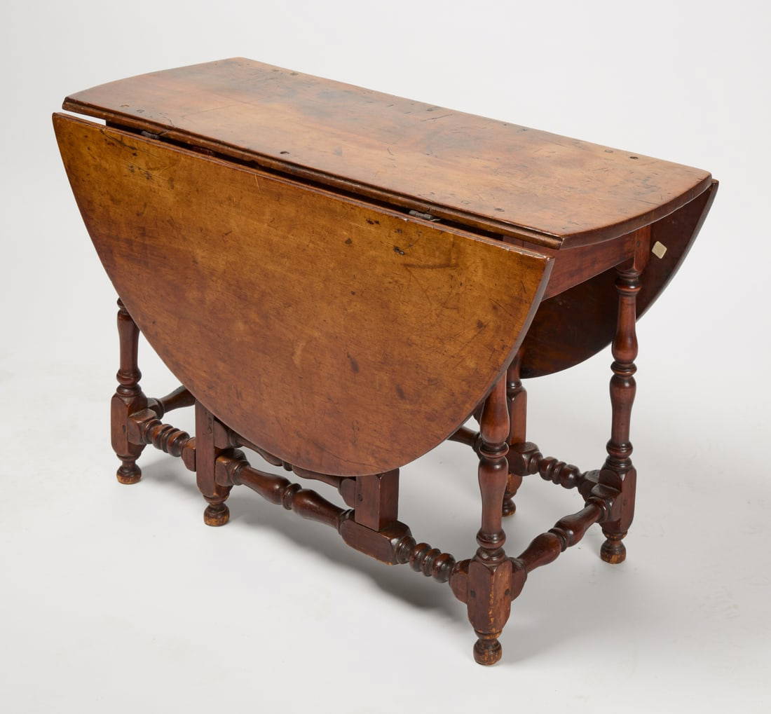 Maple Gateleg Table Auction