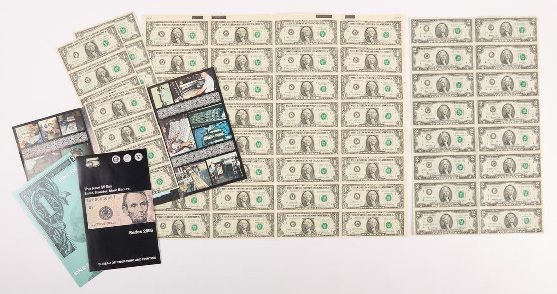 Large Lot - Currency and Related Materials (1 of 7)