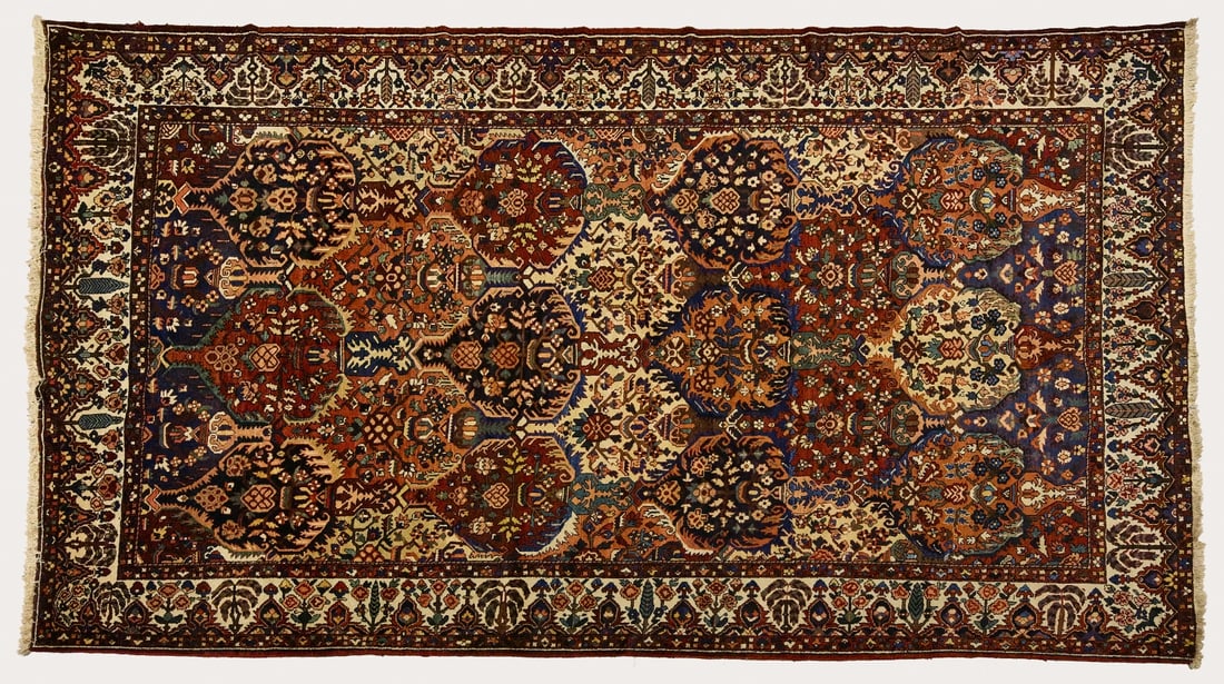 Large Room Sized Oriental Carpet (1 of 4)