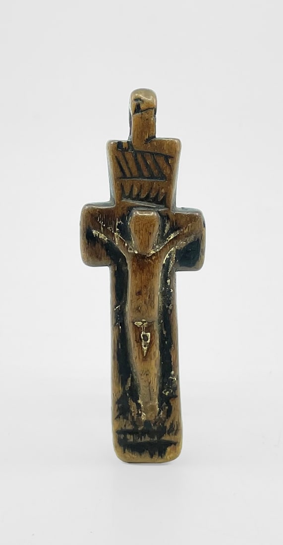 Rare Native American Woodlands Indian Crucifix (1 of 4)