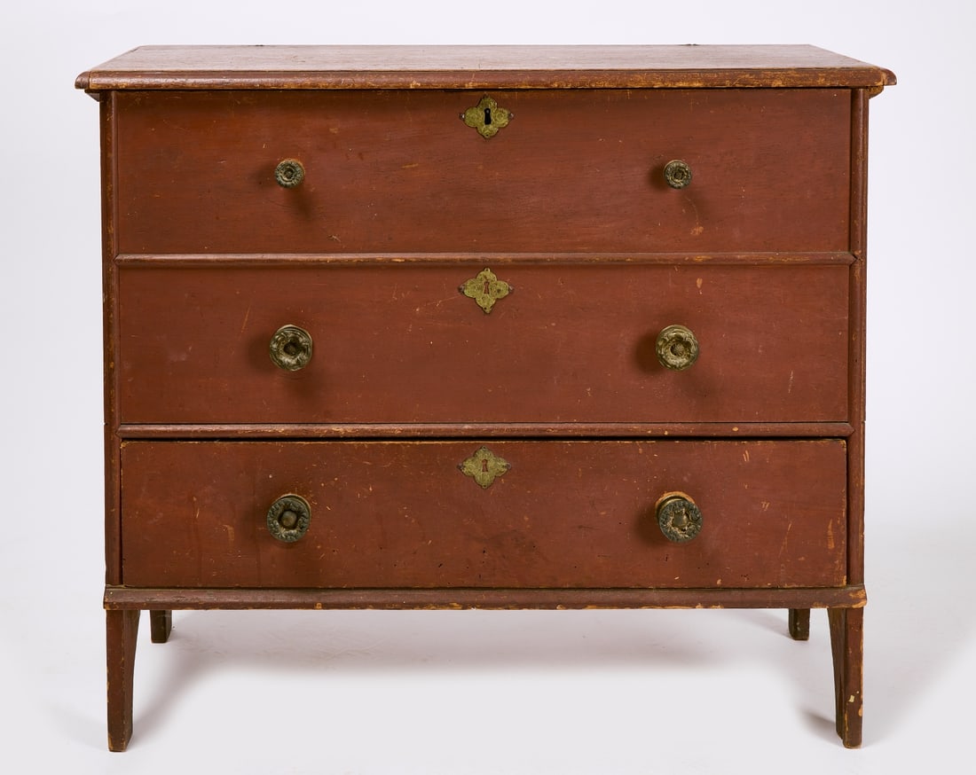 Early Blanket Chest (1 of 9)