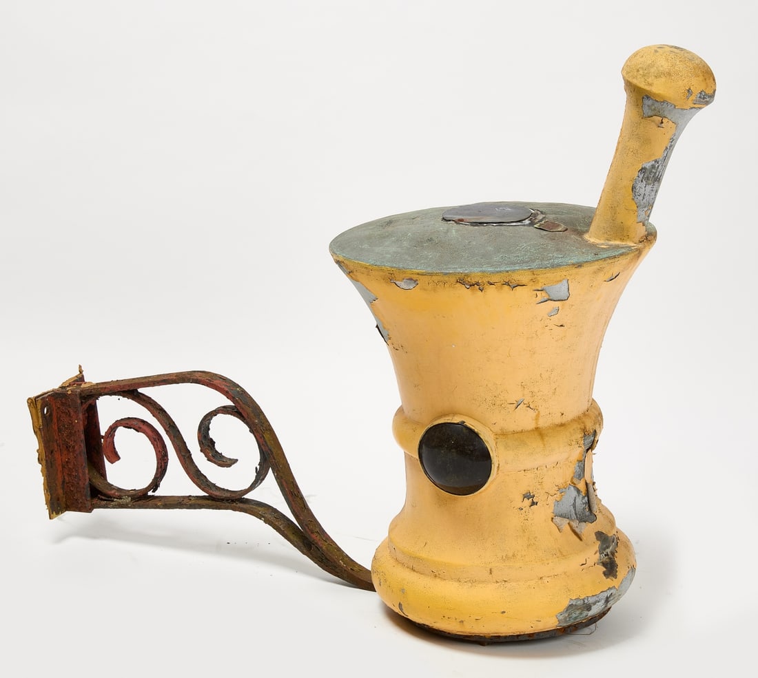 Large Mortar and Pestle Trade Sign (1 of 2)
