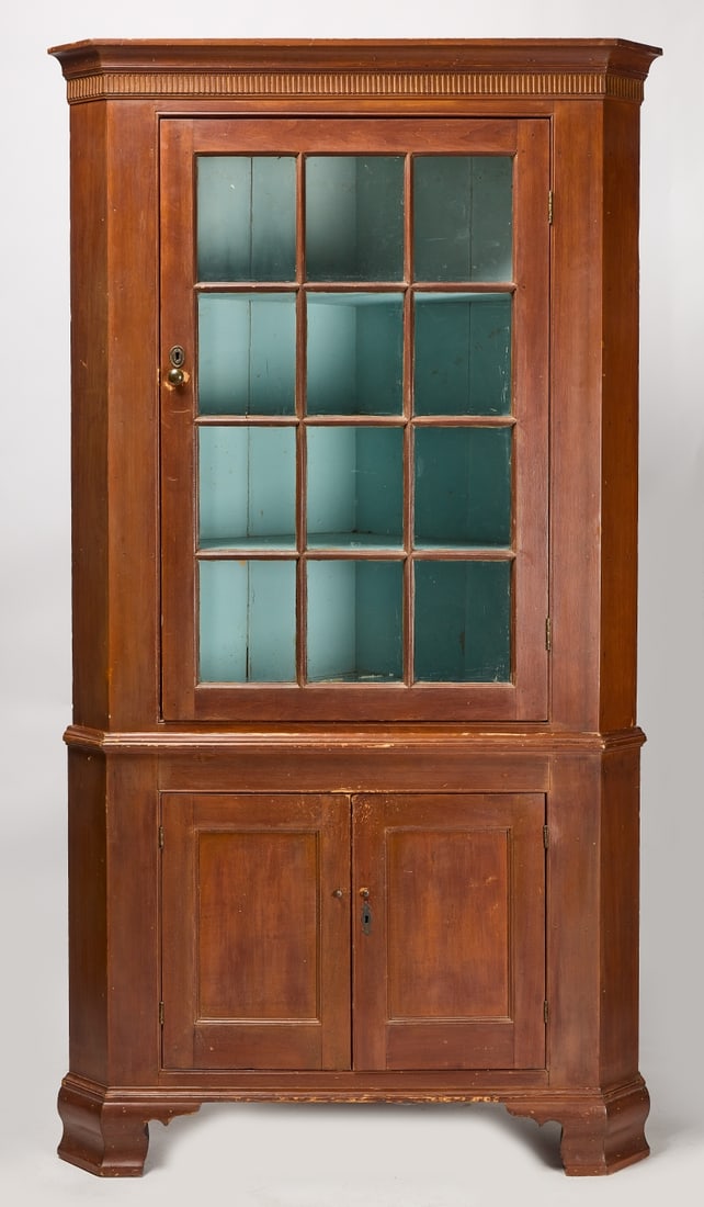 Corner Cupboard (1 of 8)