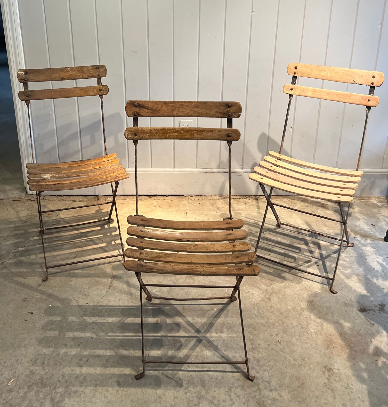 Five Folding Cafe Chairs (1 of 3)