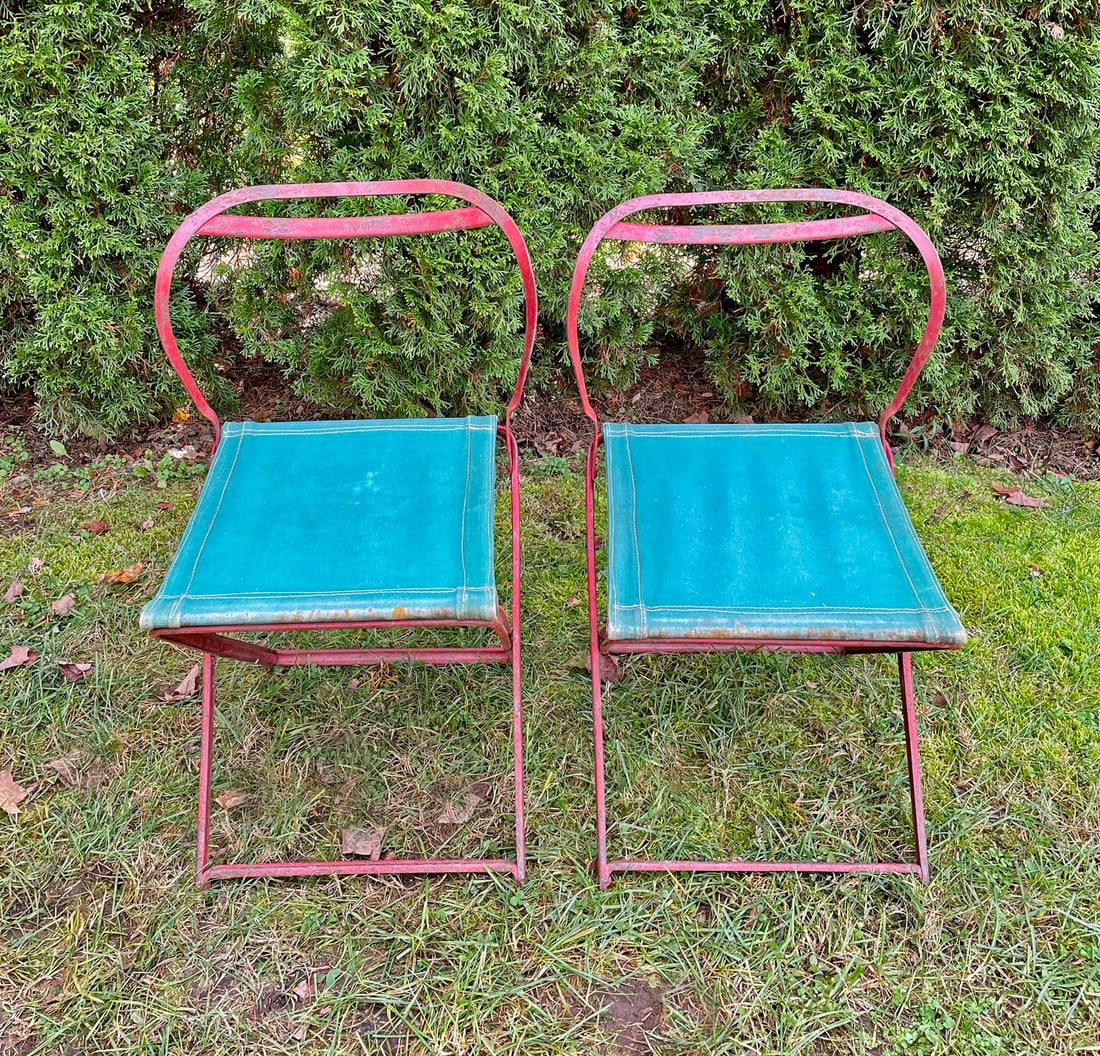 Rare Pair of French Art Deco Folding Fisherman's Chairs: Rare Pair of French Art Deco Folding Fisherman's Chairs. France, circa 1930. H 25.25" D 14" W 12.50" SH 14.75" Condition: Excellent antique 
