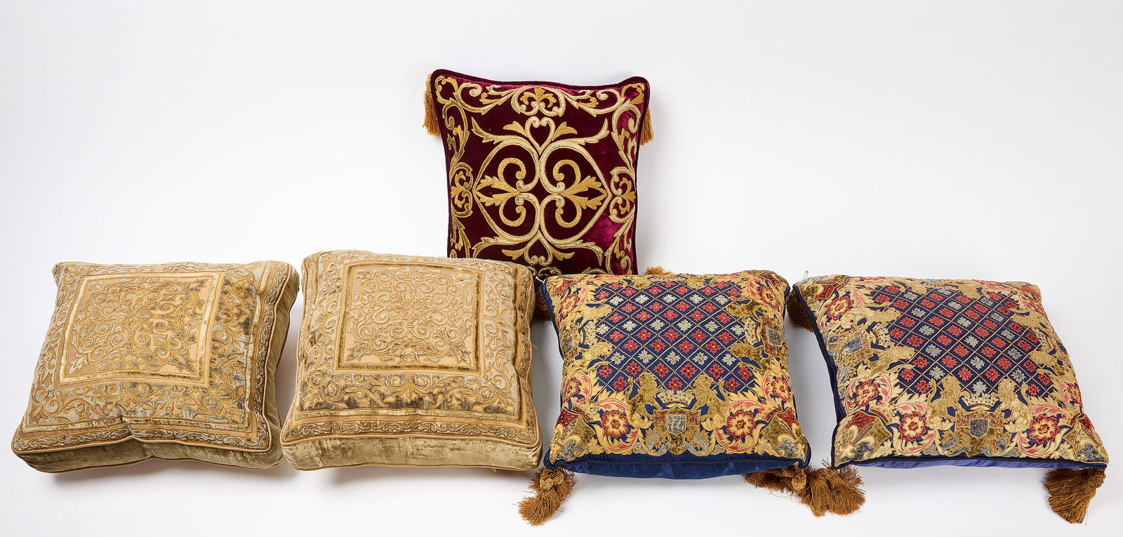 Five Gerry Nichol Pillows (1 of 4)