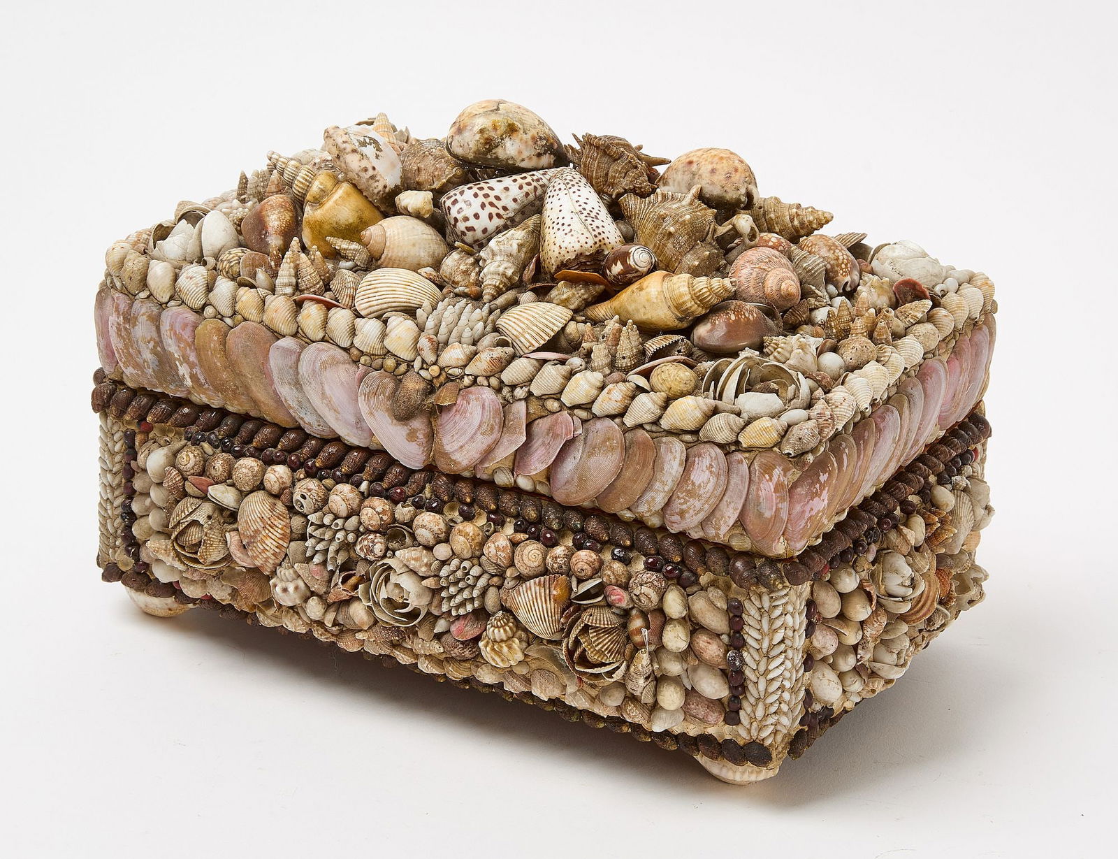 Sea Shell Covered Box (1 of 8)