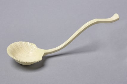 Shell Bowl Creamware Ladle