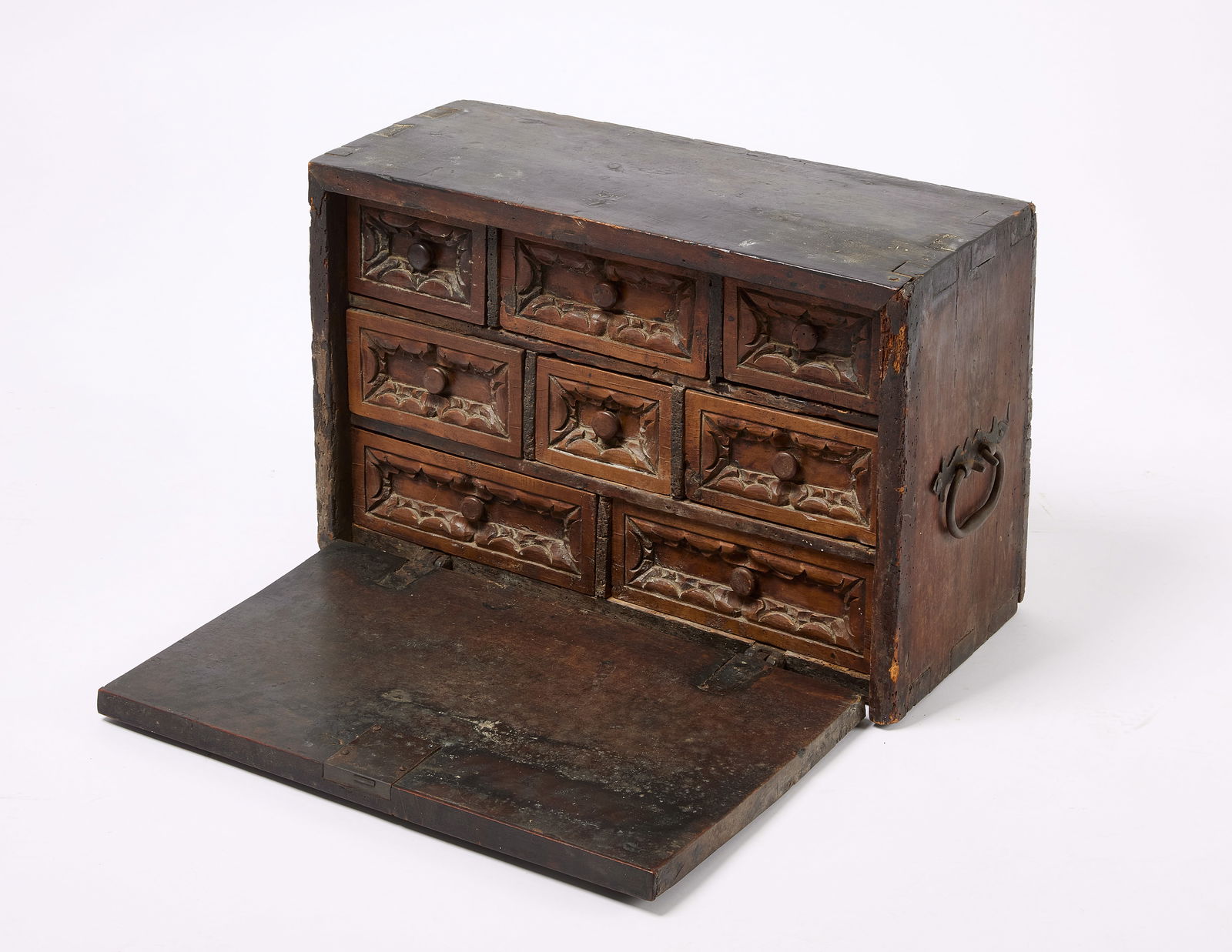 Eight Drawer Chest with Carved Front (1 of 4)