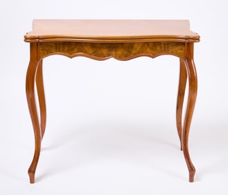 Backgammon Game Table