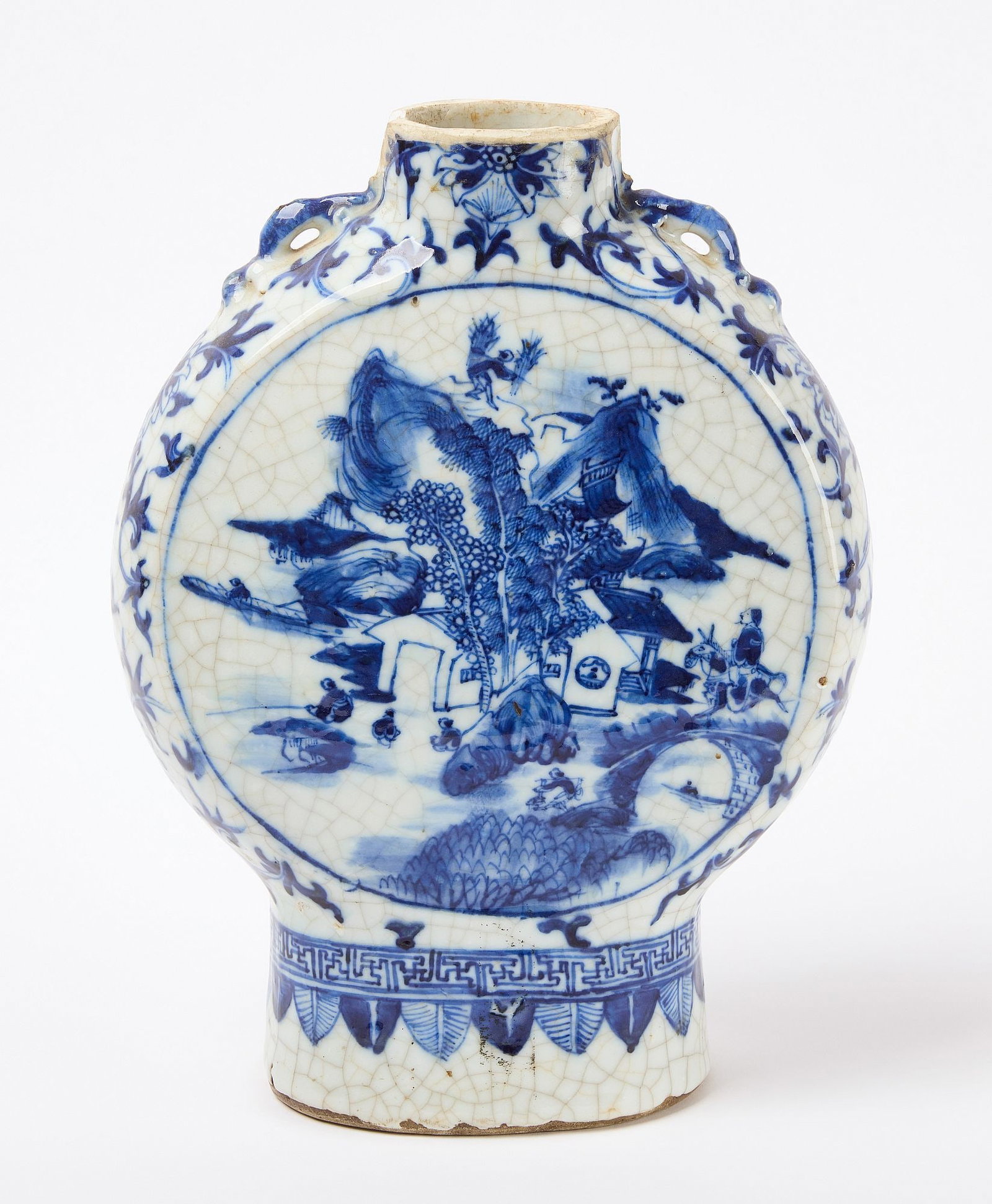 Chinese Porcelain Vase: Old Chinese porcelain vase. H 14-1/4". Condition: Rim chip and loss to one handle. Link to hi-res images: https://www.dropbox.com/scl/fo/vnjx24qox5xxjufd79f3e/AFJjfWUOe1a7gdGc1dVr3sw?