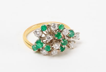 18k Gold Emerald and Diamond Cocktail Ring