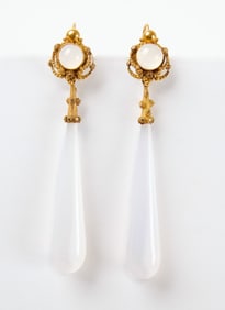 Georgian Day-Night Gold and Chalcedony Earrings