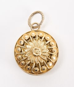 Victorian 15K Gold Perfume Vinaigrette Locket