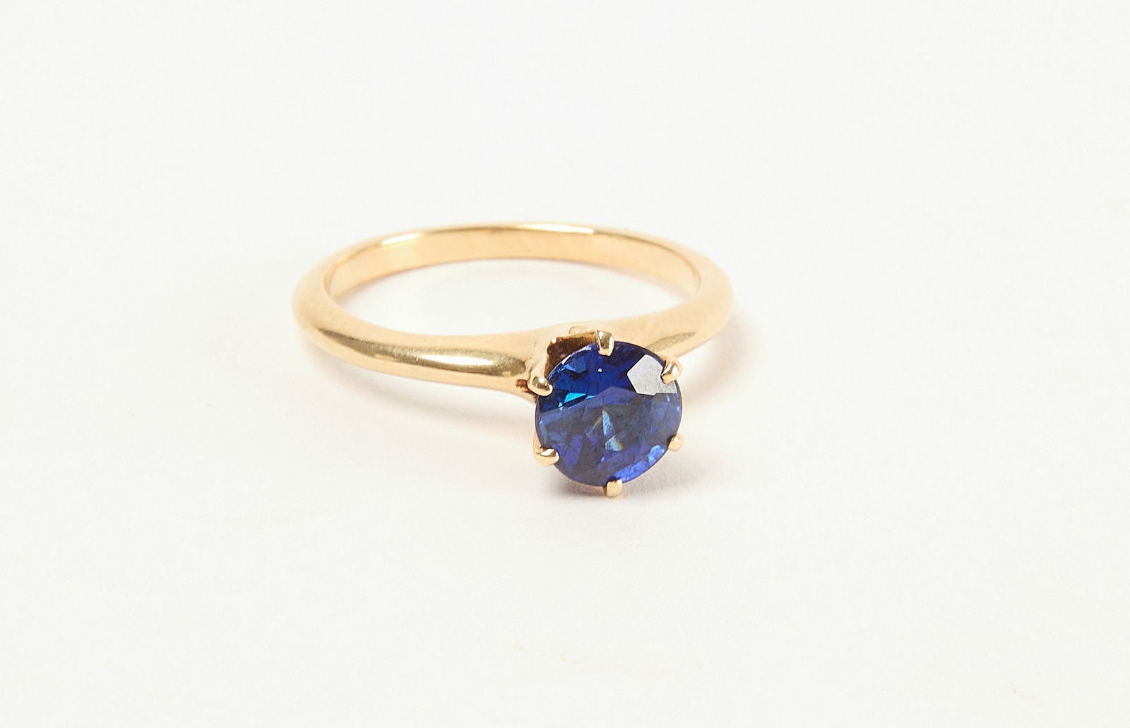 14k Solitaire Sapphire Ring (1 of 3)