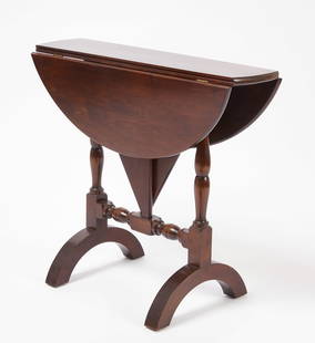 Wallace Nutting Butterfly Table: Wallace Nutting butterfly table. Mahogany construction. Block branded 'Wallace Nutting' under top. American, early 20th century. H 26-1/2" W 30" D 26-1/2". Provenance: Collectio