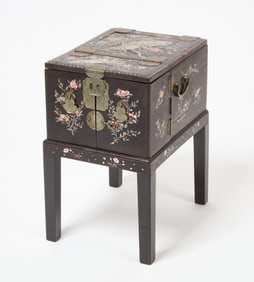 Metal-Mounted Dressing Box and Mirror