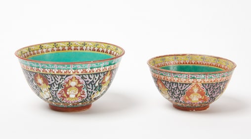 Two Bencharong Porcelain Bowls with Overglaze Enamel Decoration