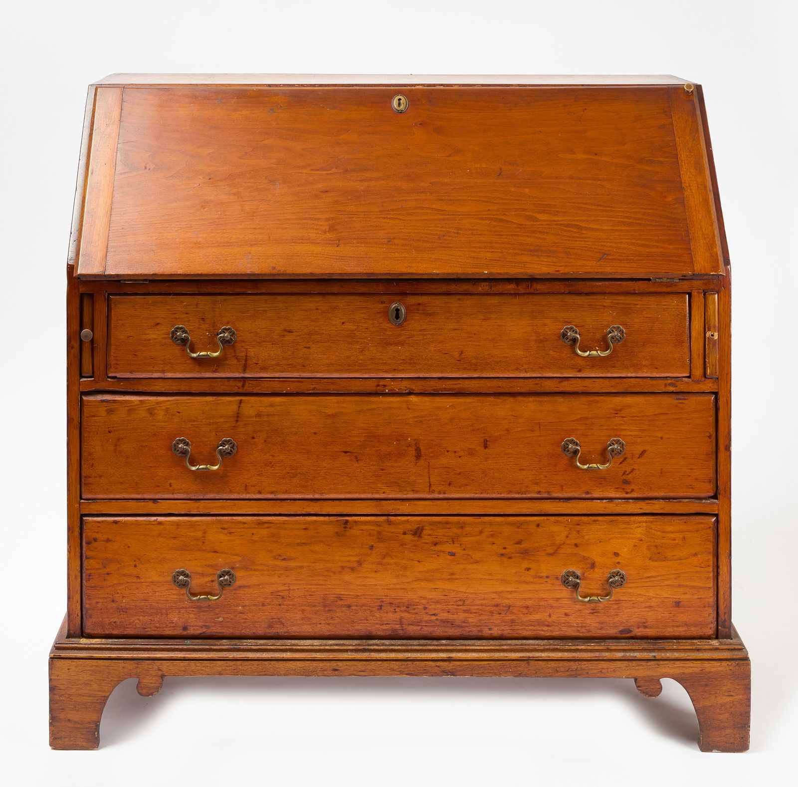 Chippendale Slant Top Desk (1 of 13)