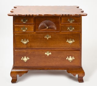 Chest with Shaped Top