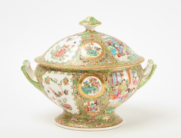 Chinese Rose Medallion Tureen