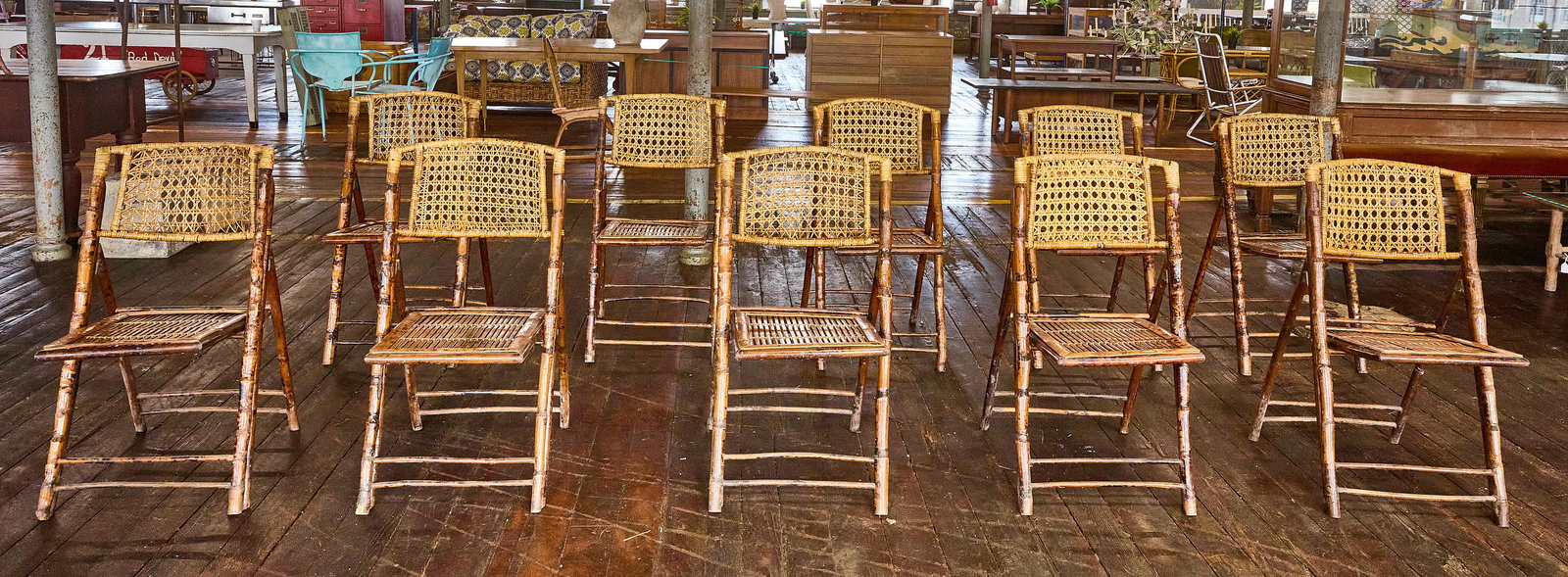 Set of 10 Mid-Century Tortoise Rattan Folding Chairs (1 of 3)