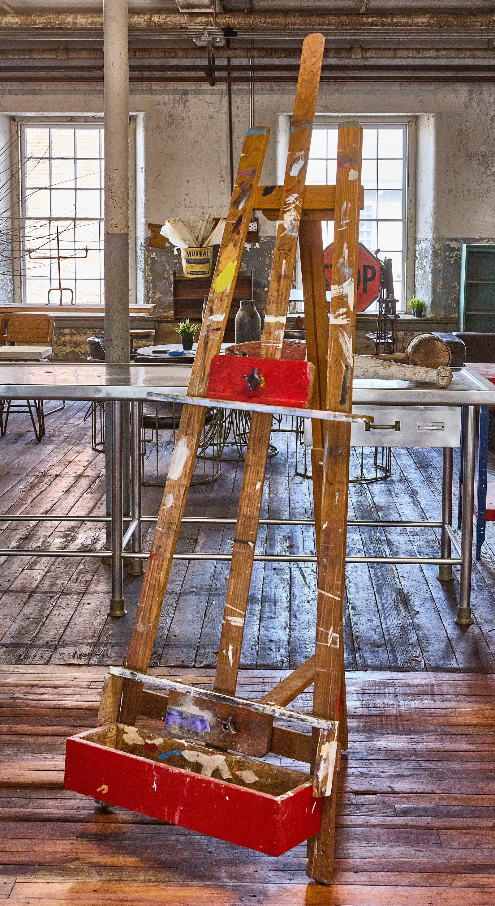 Painters Easel (1 of 1)