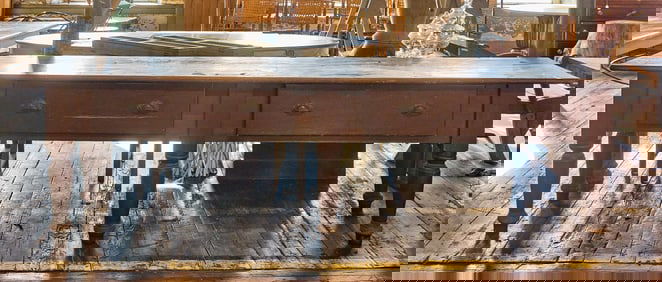 Department Store Table
