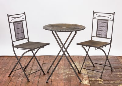 Interesting Metal and Wire Cafe Table and Chairs