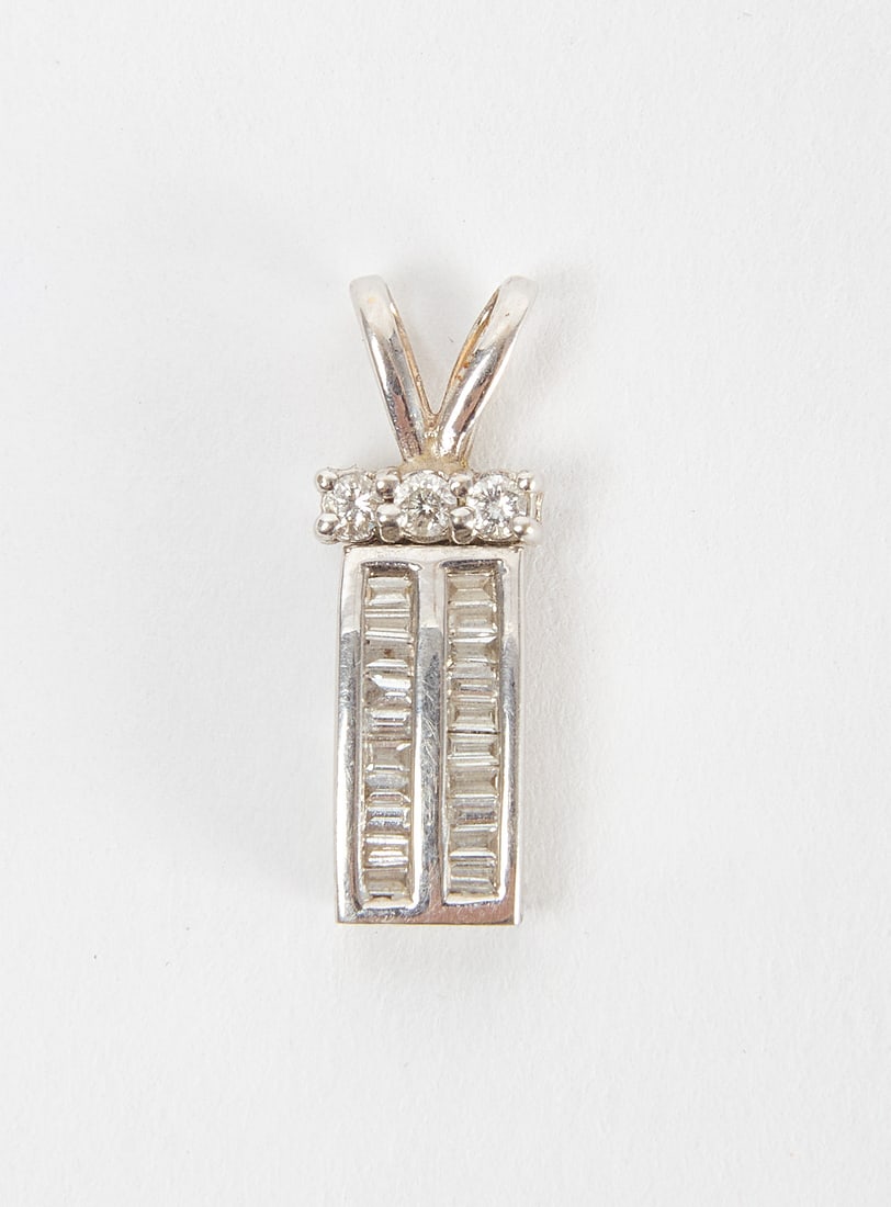 Mini Baguette Bar Charm (1 of 2)