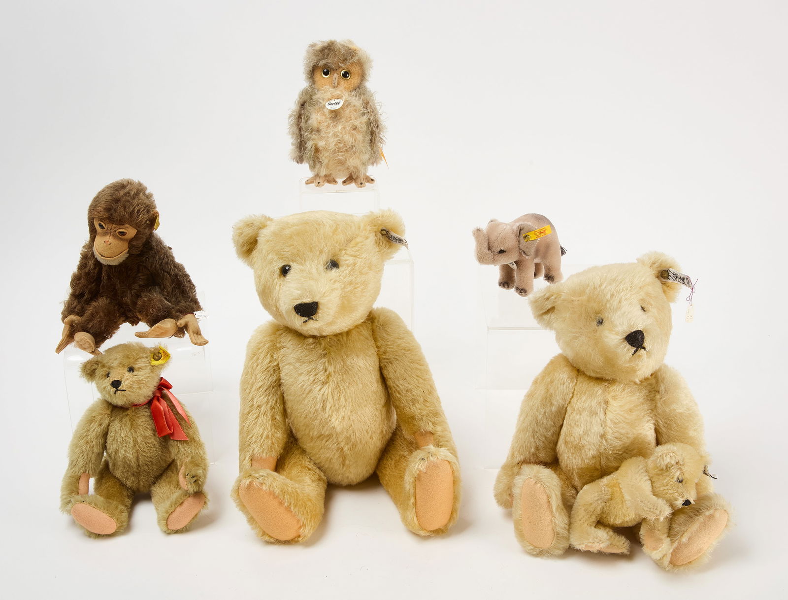 3 Winter Holiday Themed Steiff Teddy Bears.