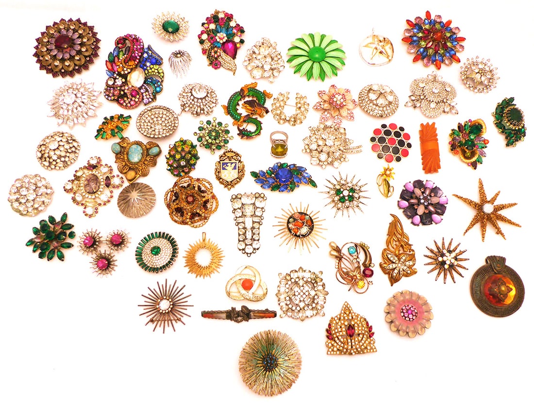 Large Group of Vintage Costume Jewelry (1 of 13)