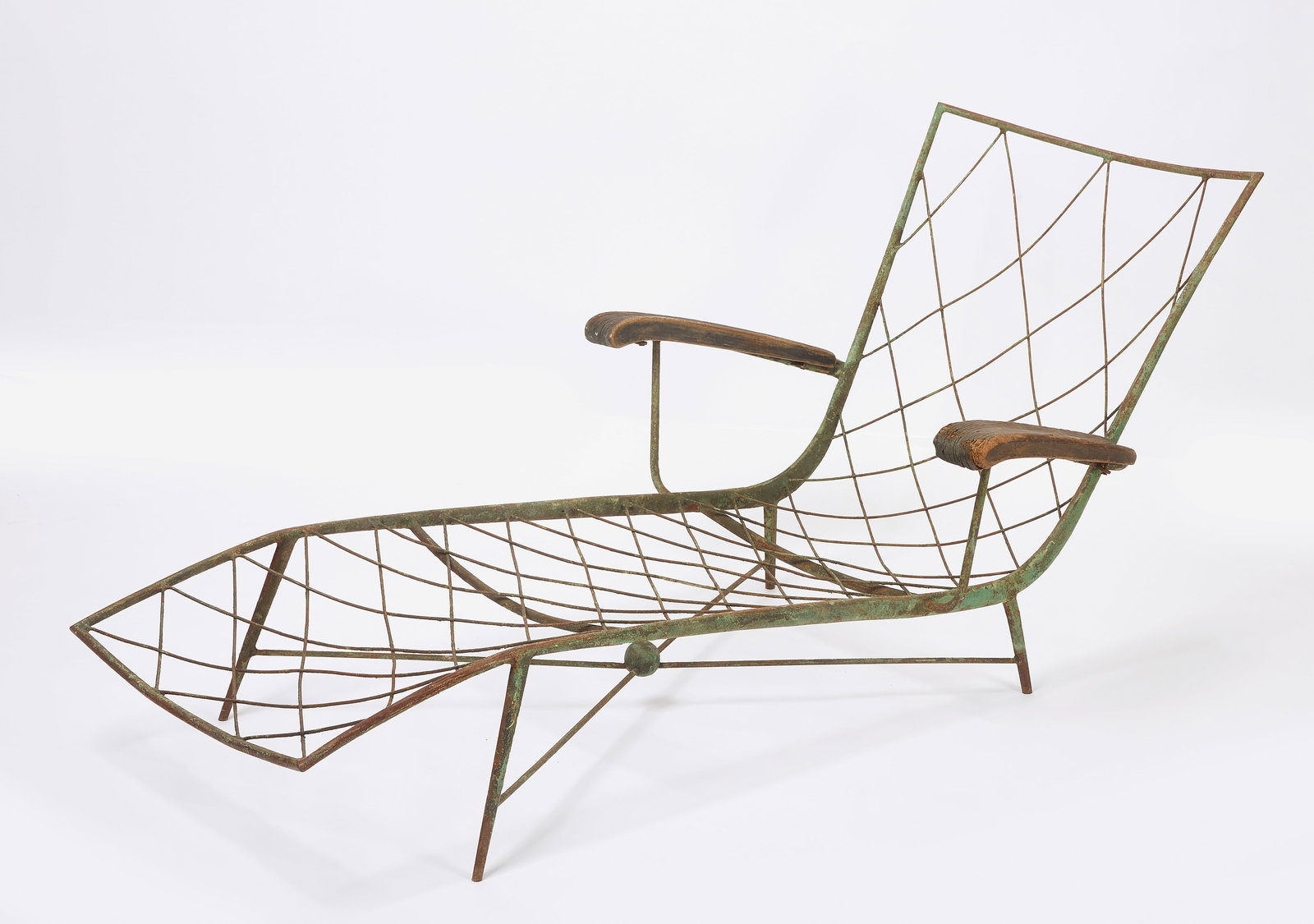 Modernist Chaise Lounge (1 of 4)