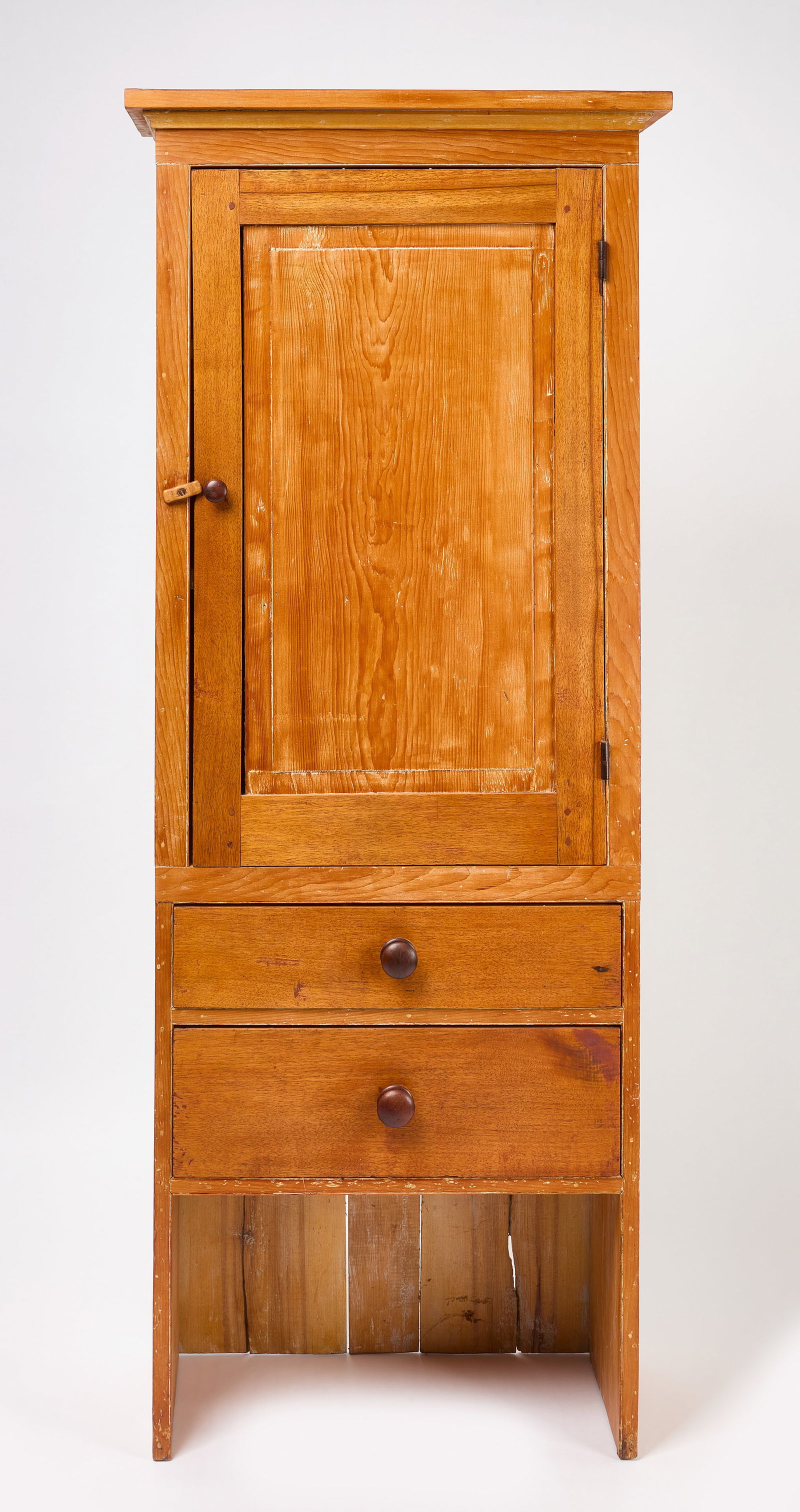 Shaker Tall Cupboard (1 of 9)