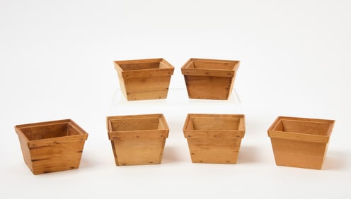 Six Shaker Component Containers