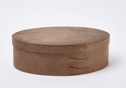 Shaker Oval Box in Taupe Grey Paint