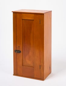 Shaker Door Cupboard