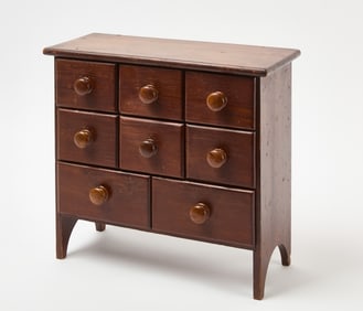 Shaker Spice Chest