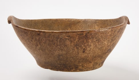 Handled Elliptical Burl Bowl