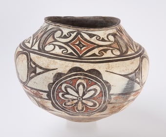 Zuni Pottery Olla
