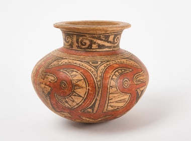 Macaracas Polychrome Pot