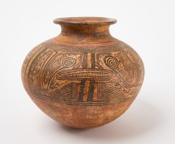 Macaracas Polychrome Pot