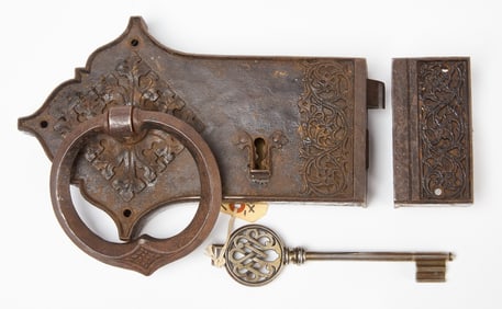 Large Connecticut Lock and Key