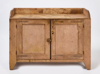 Dry Sink in Salmon Paint