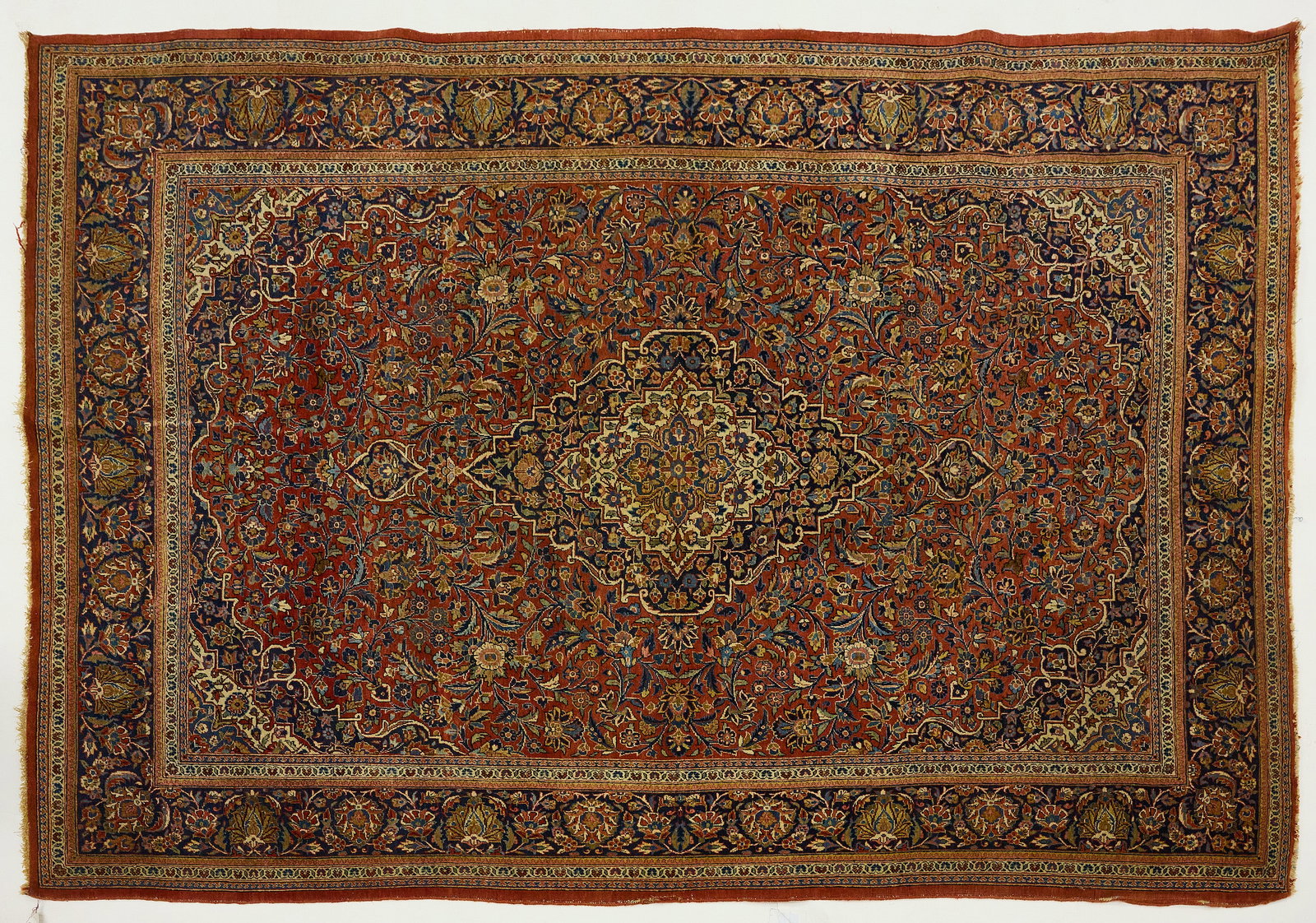 Large Perian Carpet (1 of 5)