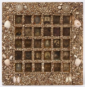 Seashell Multi-Frame with Thirty Early Images