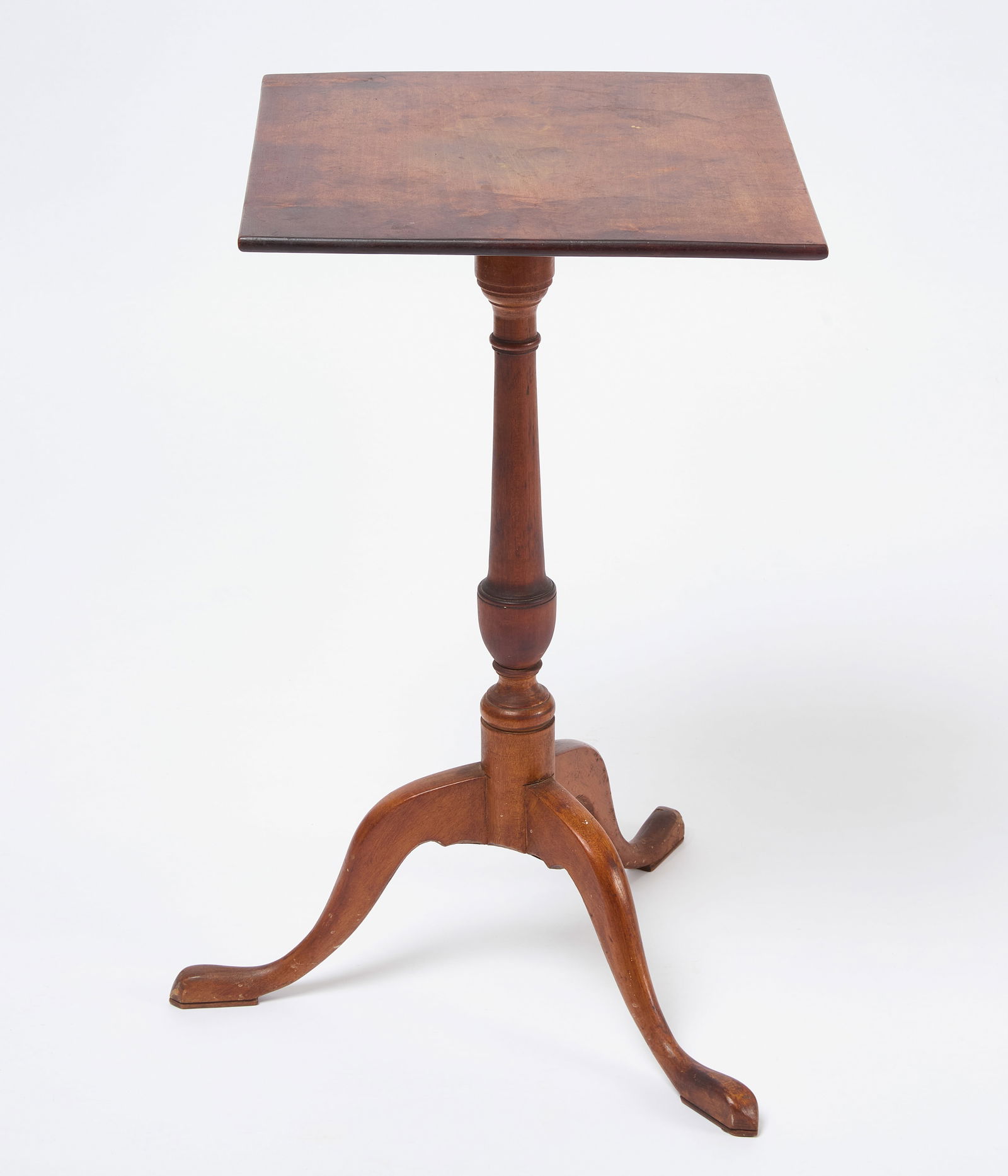 Queen Anne Candle Stand (1 of 4)