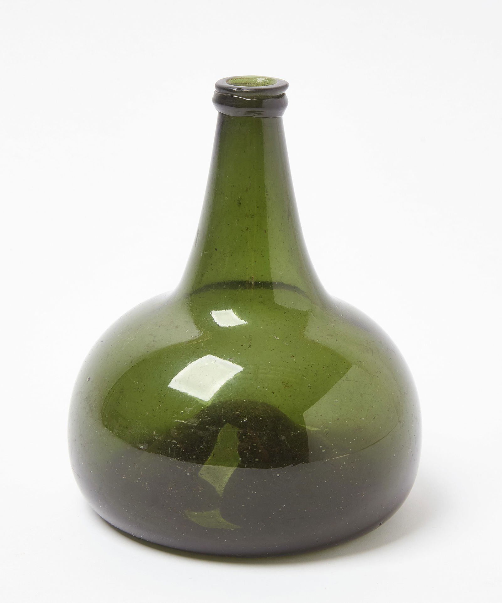 Early Squat Bottle (1 of 4)