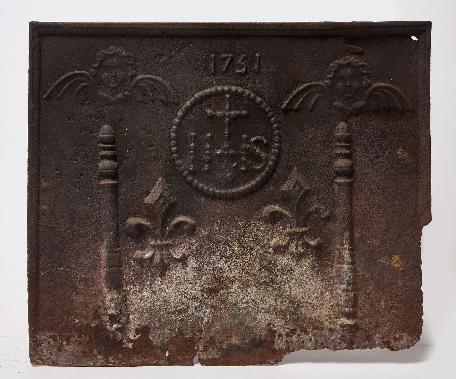 Cast Iron Fire Back dated 1731 (1 of 3)