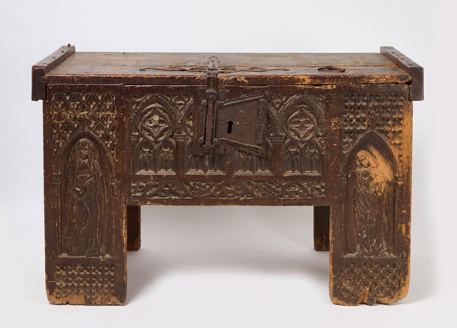 Early Carved  Chest (1 of 9)